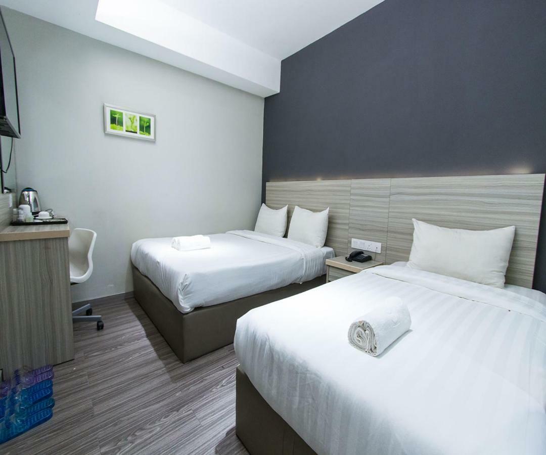 Hotel 99 Kelana Jaya Petaling Jaya Exterior foto