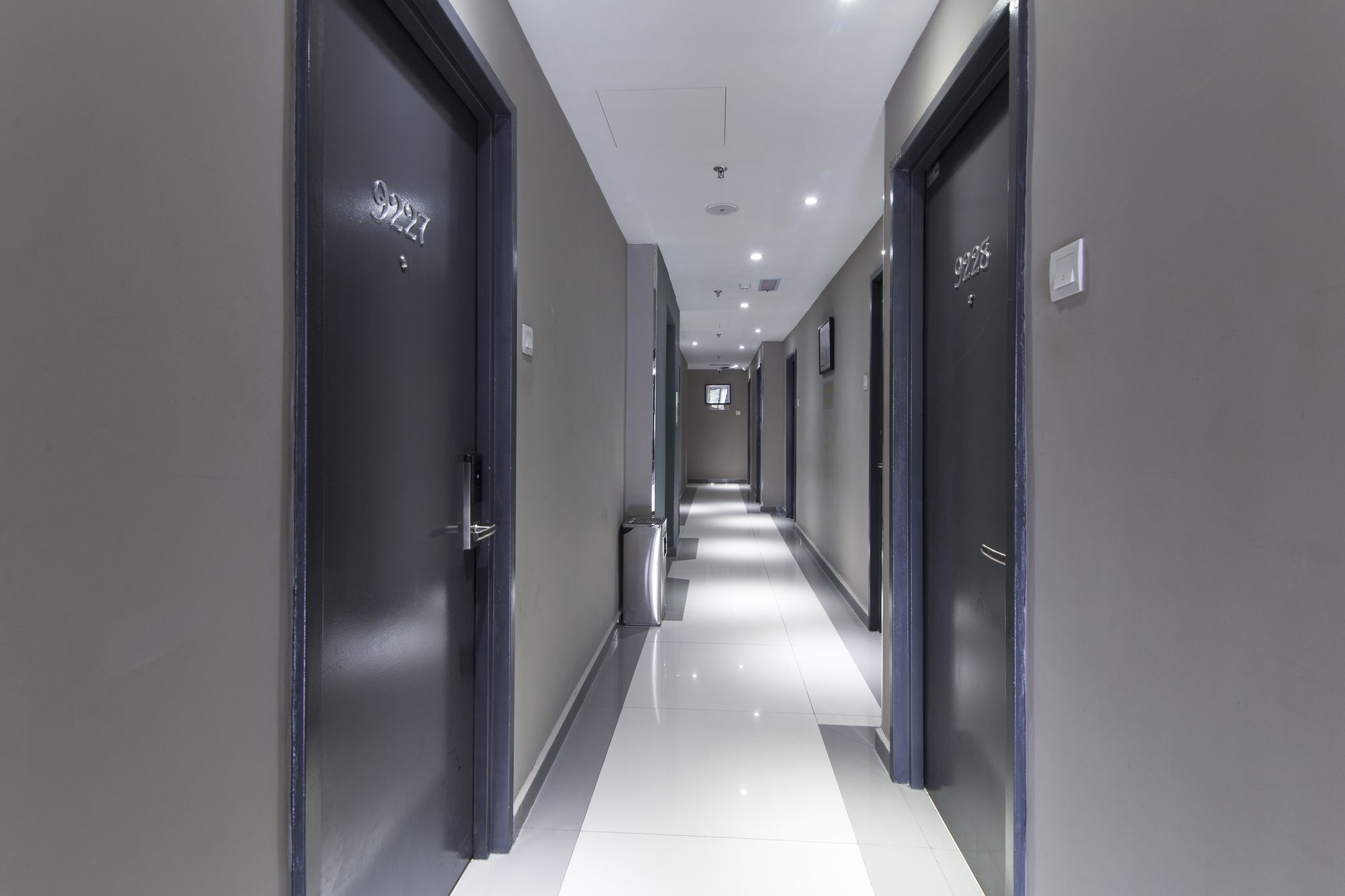 Hotel 99 Kelana Jaya Petaling Jaya Exterior foto